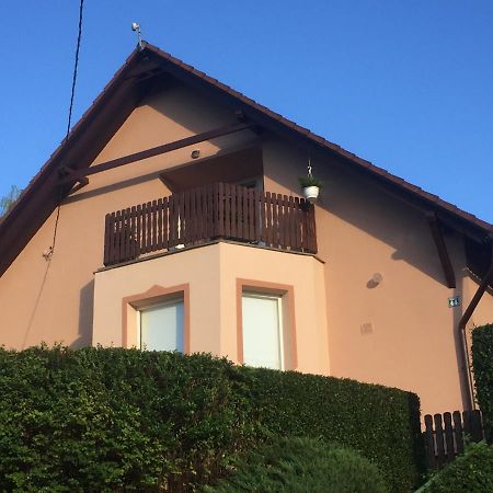 Baranya Apartman Ata Экстерьер фото